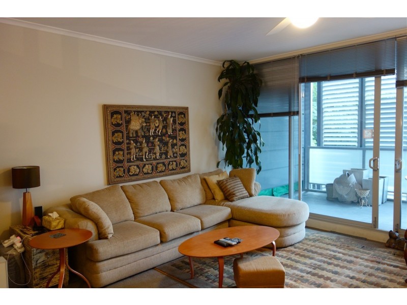 13 Grandstand Parade, Zetland NSW 2017