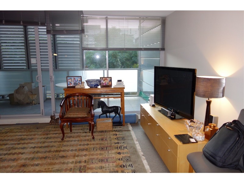 13 Grandstand Parade, Zetland NSW 2017