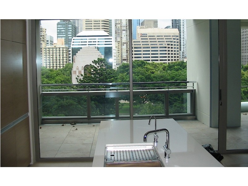 411268419 – 18 College Street, Darlinghurst NSW 2010