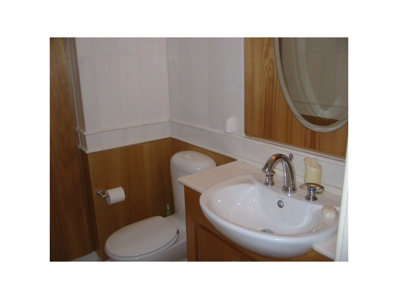 5648829 – The Bennelong – 7 Macquarie Street, Sydney NSW 2000