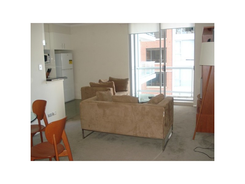 6455695 – 298-304 Sussex Street, Sydney NSW 2000