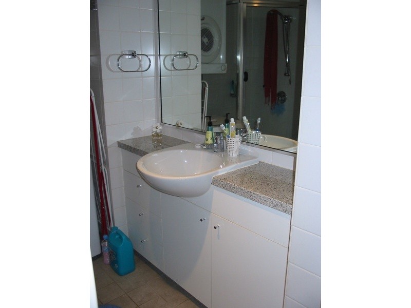 1 Sergeants Lane, St Leonards NSW 2065