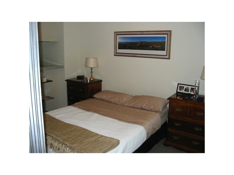 1 Sergeants Lane, St Leonards NSW 2065