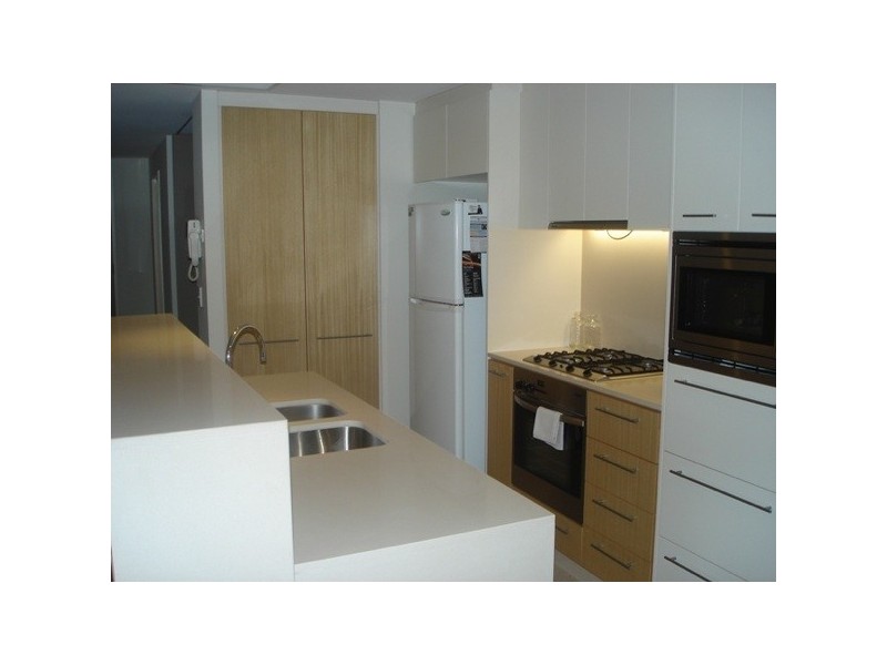 6363613 – 23 Shelley St – King Street Wharf, Darling Harbour NSW 2000