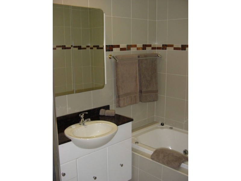 6124249 – Sumit Apartments – 569-589 George Street, Sydney NSW 2000