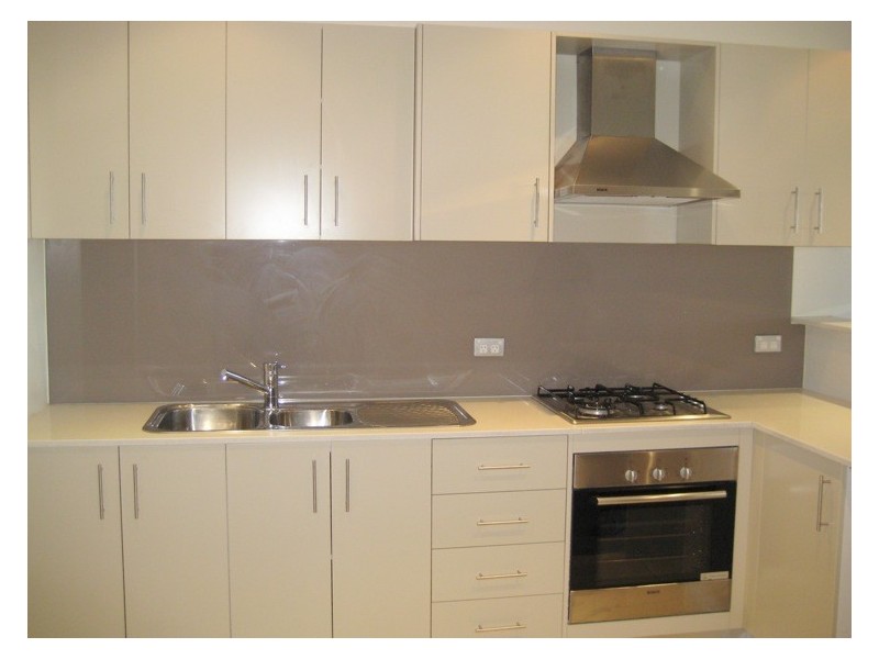 2007742204 – 654 Botany Road, Alexandria NSW 2015