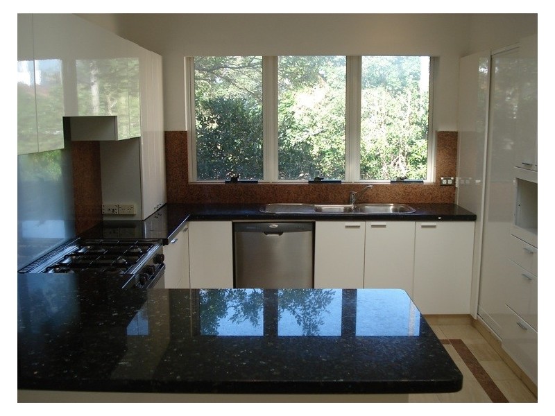 6173356 – 37 Wolseley Road, Point Piper NSW 2027