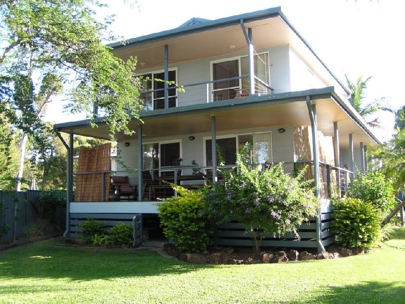 22 Jan Street, Macleay Island QLD 4184