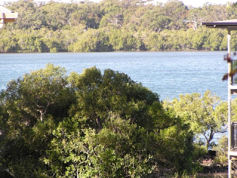 22 Jan Street, Macleay Island QLD 4184