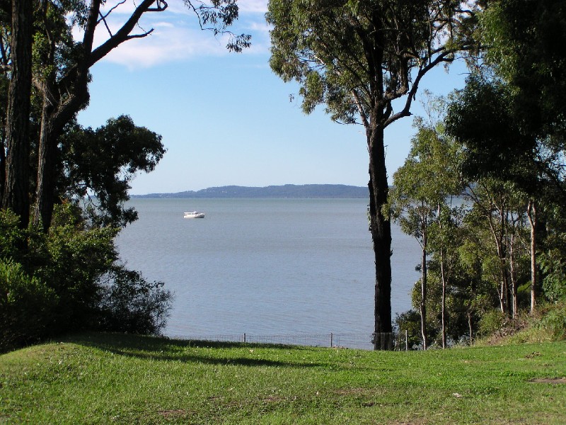 28 Curlew Street, Macleay Island QLD 4184