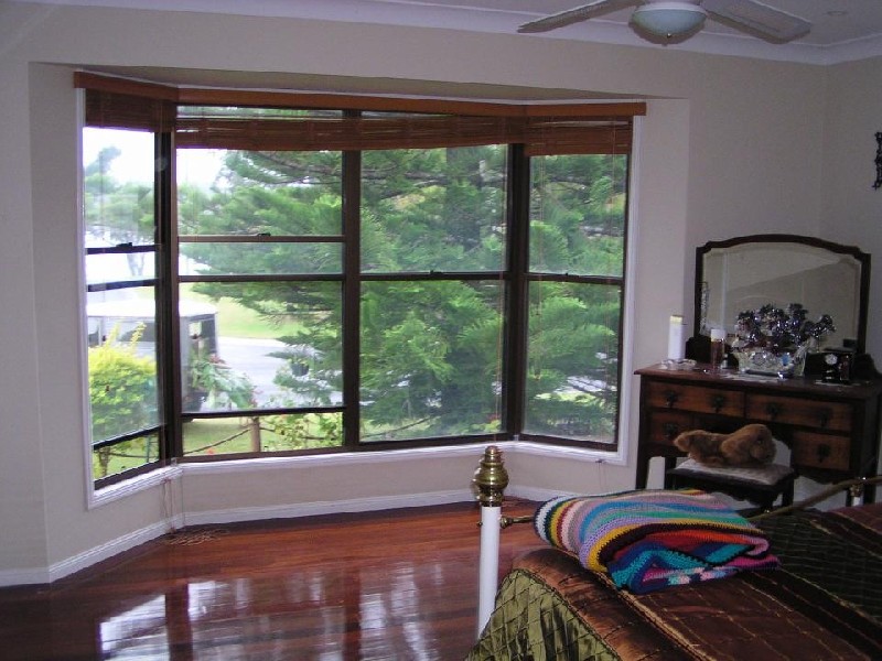 12 Bertram Road, Macleay Island QLD 4184