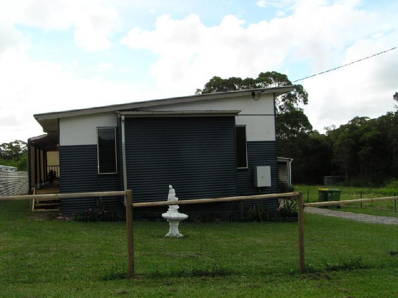41 Lonicera Street, Macleay Island QLD 4184