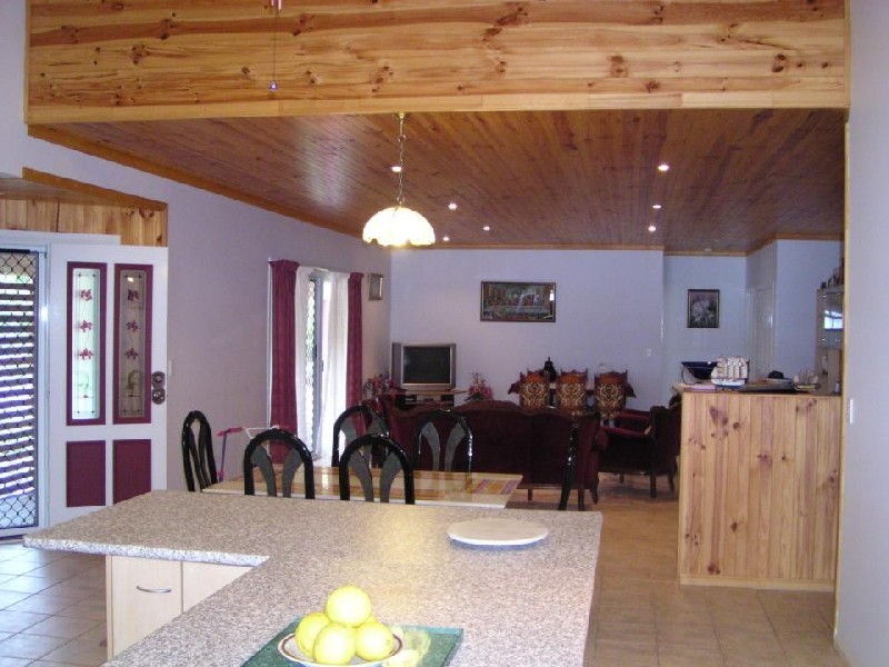 59 Coondooroopa Drive, Macleay Island QLD 4184