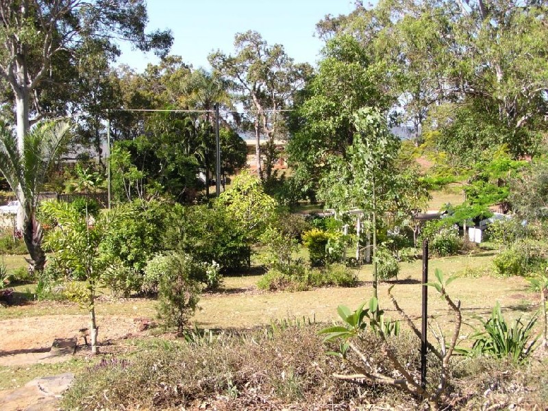 62 Perulpa Drive, Lamb Island QLD 4184