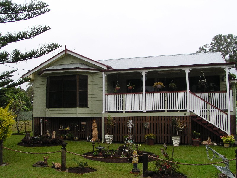 12 Bertram Road, Karragarra Island QLD 4184