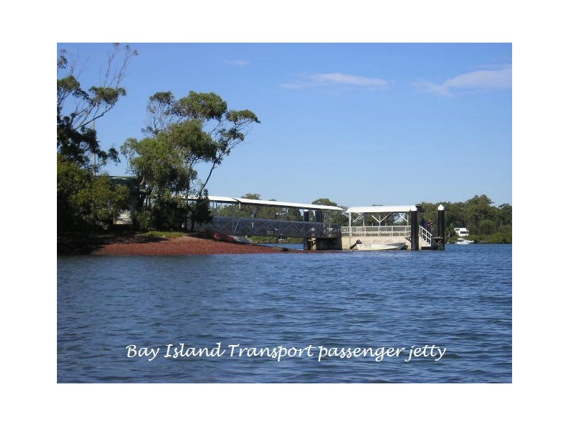 34 Crest Haven, Lamb Island QLD 4184