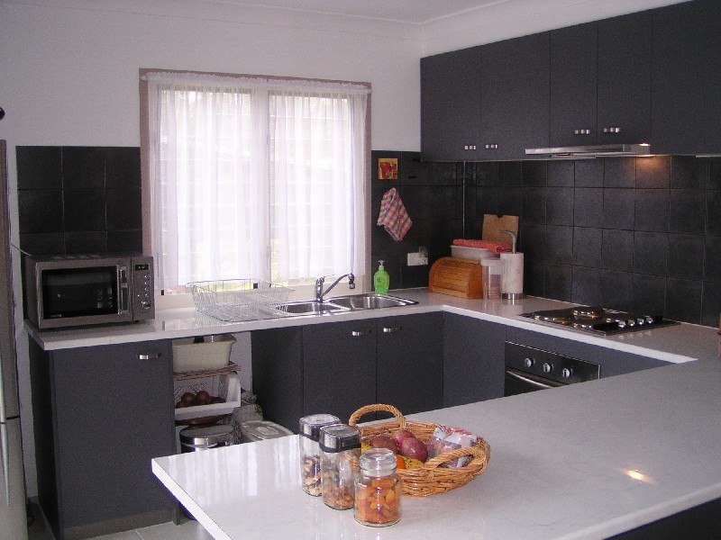 10 Ilya Street, Macleay Island QLD 4184