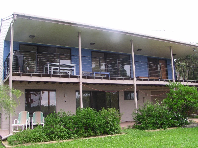 60 The Esplanade, Karragarra Island QLD 4184