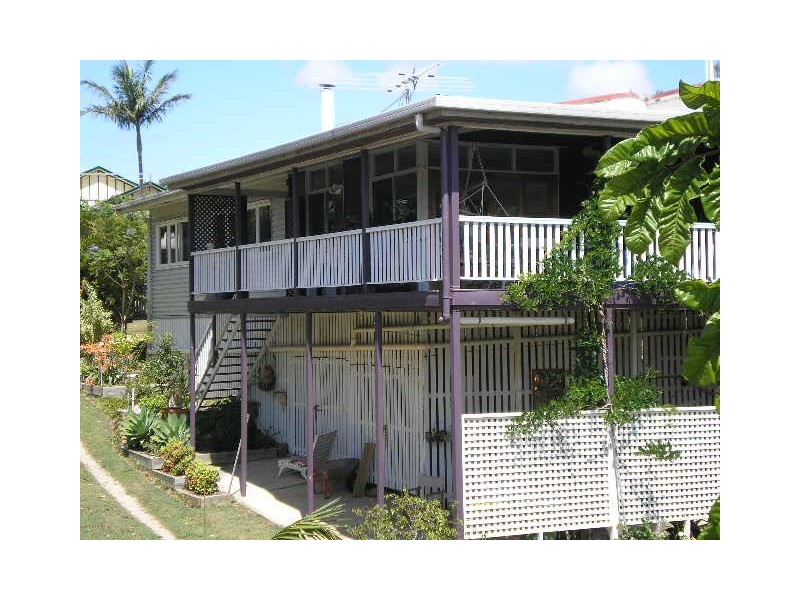 64 Charles Terrace, Macleay Island QLD 4184
