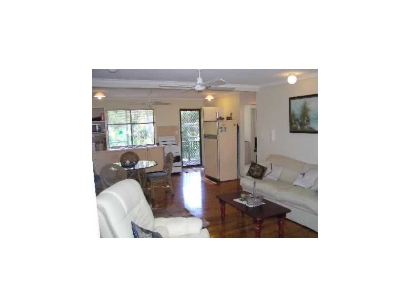 7 Wren Street, Macleay Island QLD 4184