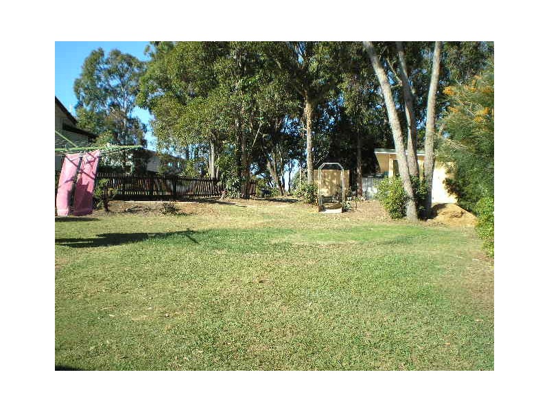 46 High Central Road, Macleay Island QLD 4184