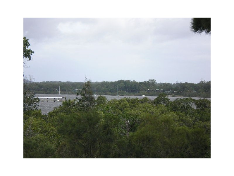 12 Emita street, Macleay Island QLD 4184
