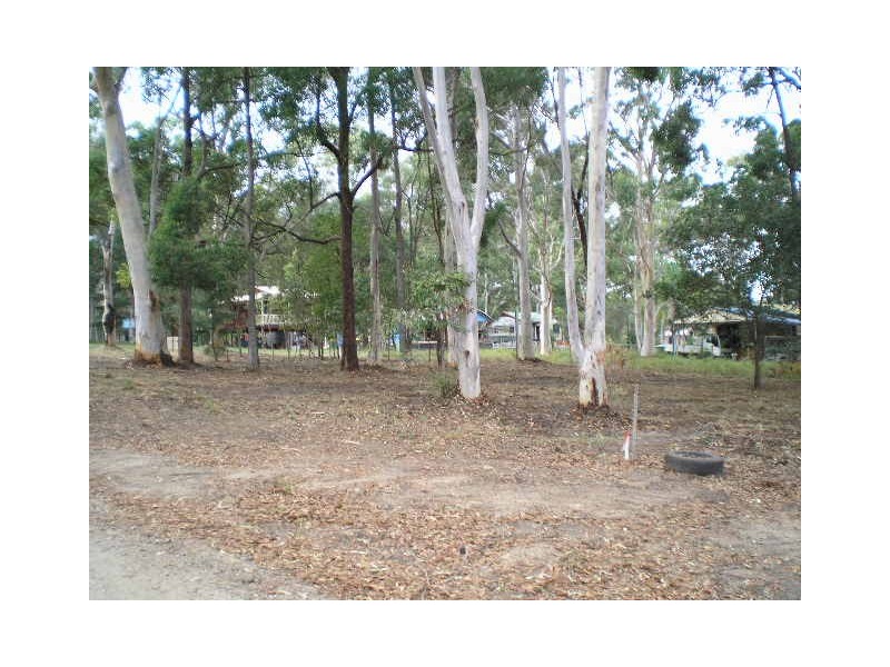 17 Brolga Street, Macleay Island QLD 4184