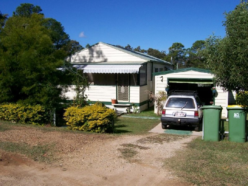 2 Belar Street, Lamb Island QLD 4184