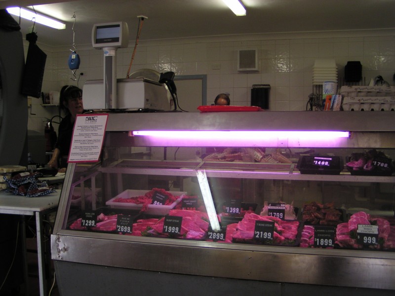 25 High Central Road, Macleay Island QLD 4184