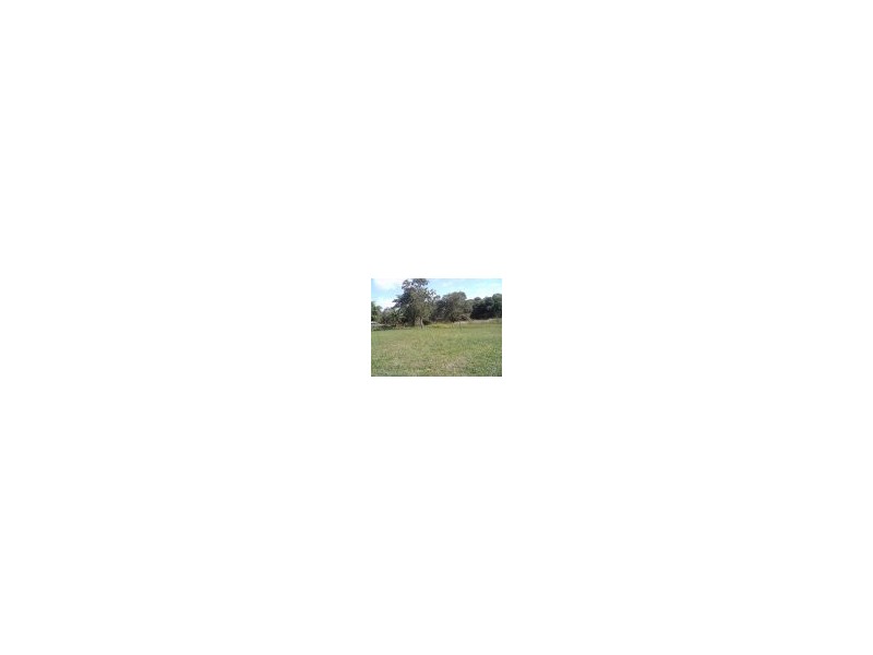 14 Betty Street, Macleay Island QLD 4184