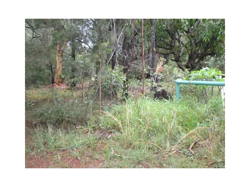 9 Pelican Street, Macleay Island QLD 4184