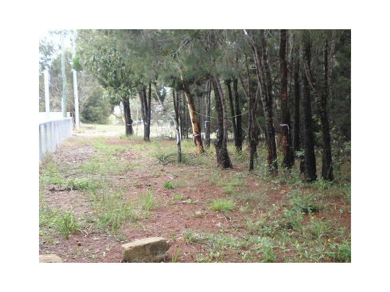 9 Pelican Street, Macleay Island QLD 4184