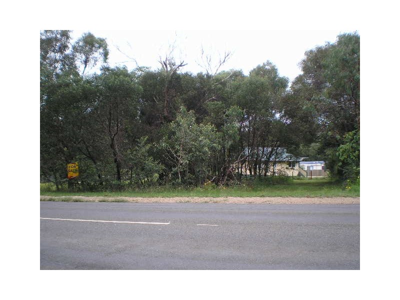 110 High Central Road, Macleay Island QLD 4184