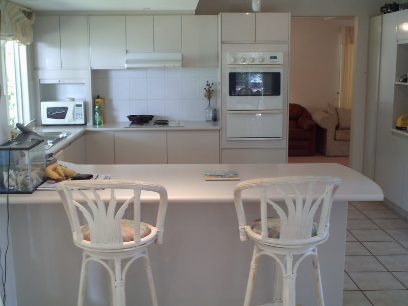 18 The Esplanade, Karragarra Island QLD 4184