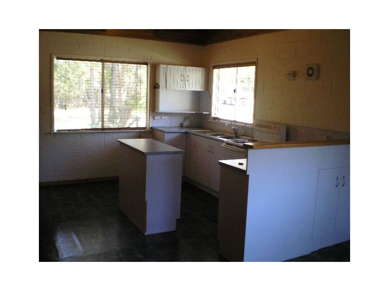 150 Kate Street, Macleay Island QLD 4184