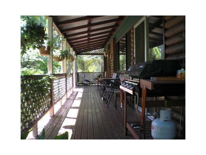 21 Arthur Street, Macleay Island QLD 4184