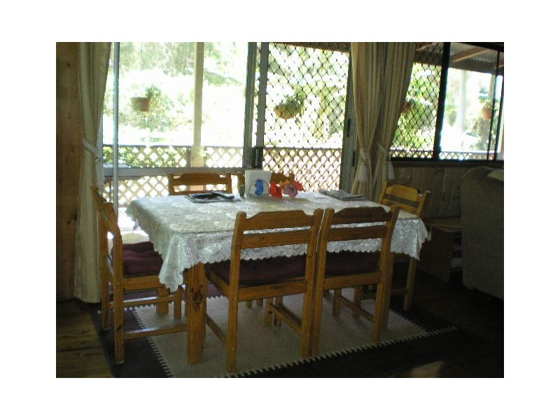 21 Arthur Street, Macleay Island QLD 4184