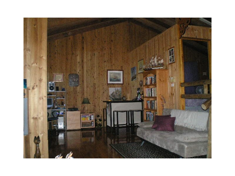 21 Arthur Street, Macleay Island QLD 4184