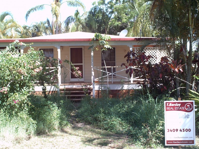 8 Michael Street, Lamb Island QLD 4184