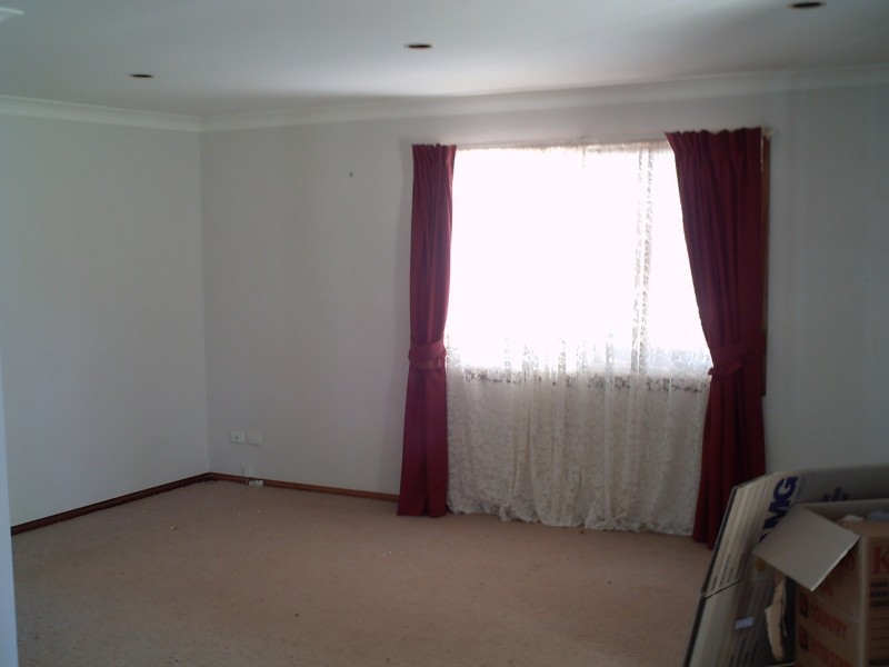 8 Michael Street, Lamb Island QLD 4184