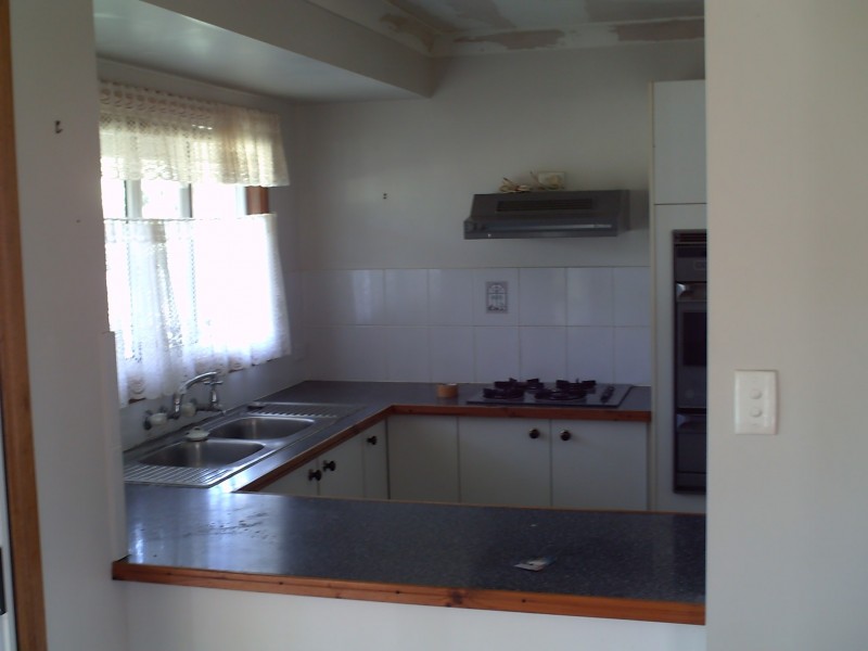 8 Michael Street, Lamb Island QLD 4184