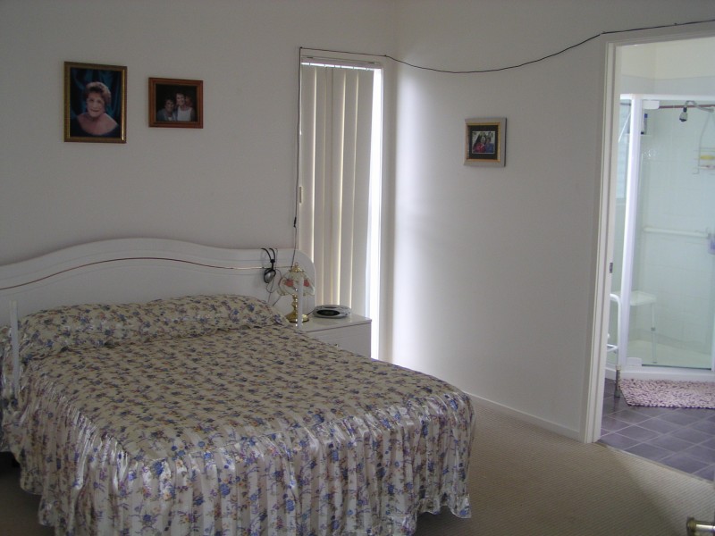 74 Perulpa Drive, Lamb Island QLD 4184