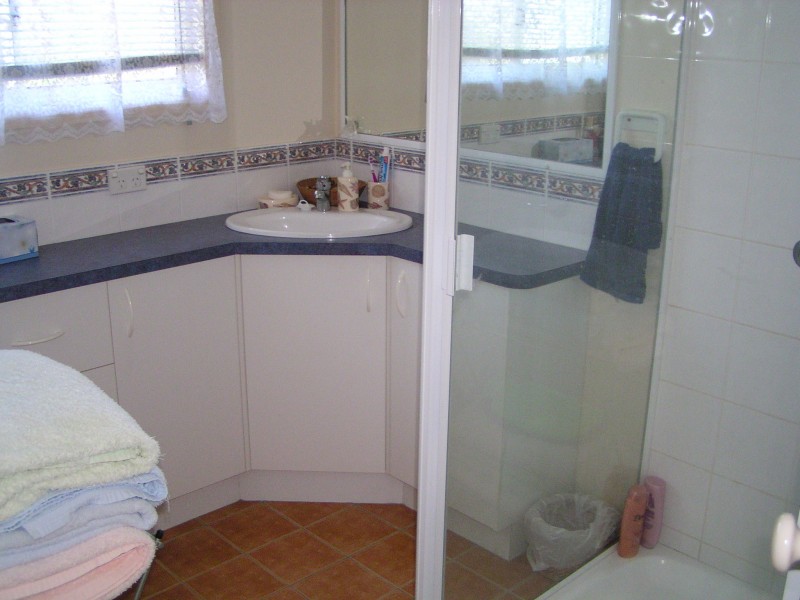 9 Lovell, Lamb Island QLD 4184