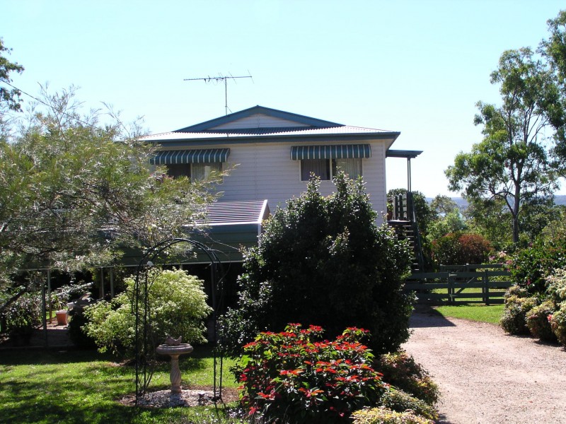 9 Lovell, Lamb Island QLD 4184