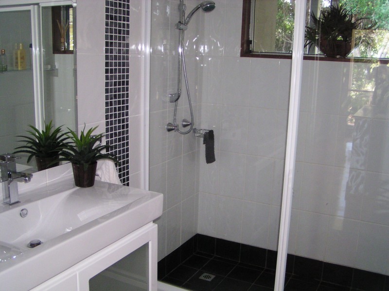 35 Tina, Lamb Island QLD 4184