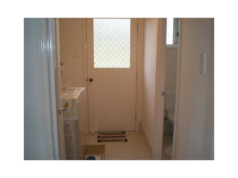 1 Link Street, Lamb Island QLD 4184