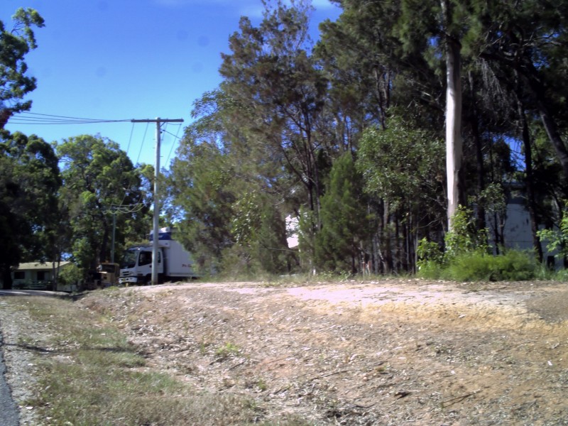 1 Blue Bay Crescent, Macleay Island QLD 4184