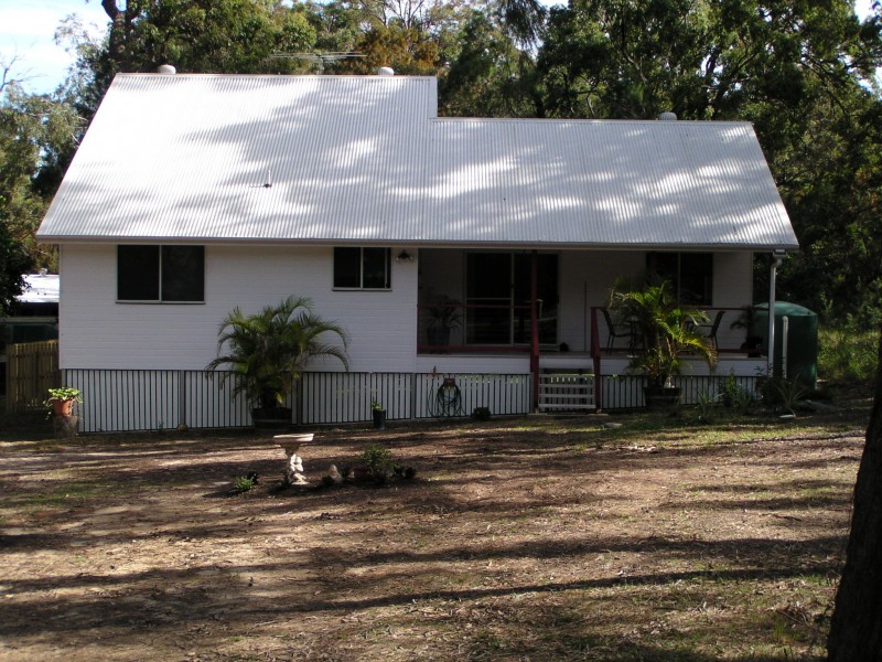 5 Kate Street, Macleay Island QLD 4184