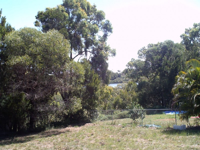 14 Calm Waters Court, Perulpa Island QLD 4184