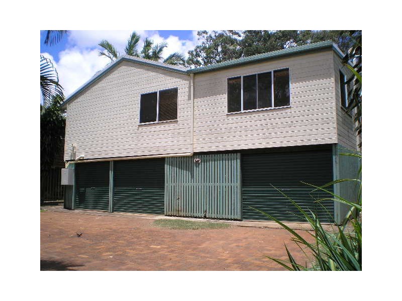 130 Western Road, Macleay Island QLD 4184